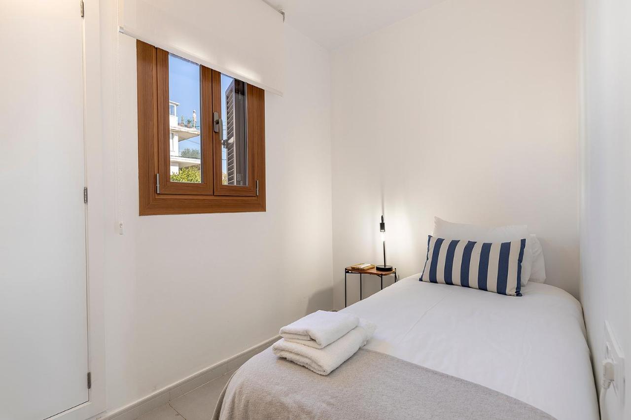 פורט דה פולנסה La Gola Apartment, First-Line Beachfront, Newly Refurbished מראה חיצוני תמונה
